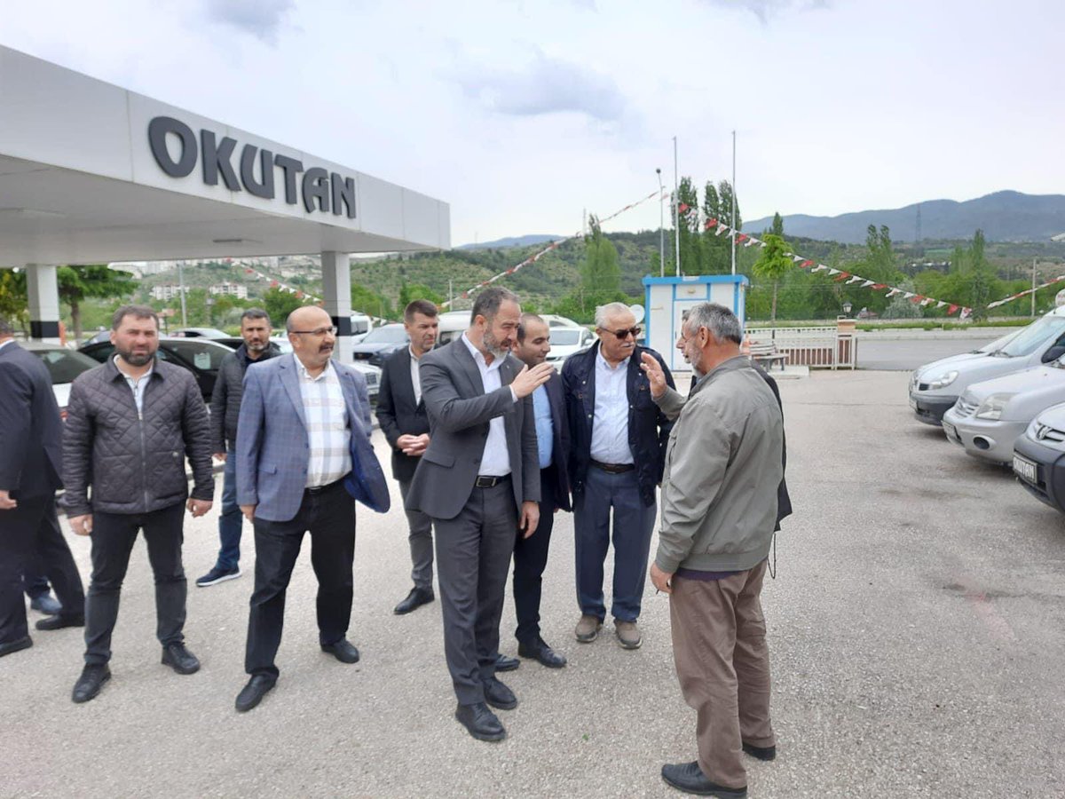 Ademdizer1's tweet photo. 📍Merkez

Esnaf ziyaretleri kapsamında Galericiler Sitesi esnafımıza hayırlı ve bol kazançlar diledik.
Tüm esnafımıza güleryüzü ve misafirperverlikleri için teşekkür ederiz.

#TürkiyeYüzyılı'nı esnafımızla birlikte inşa edeceğiz.
#AkParti
#BizBüyükBirAileyiz https://t.co/yl8DVAGWk3