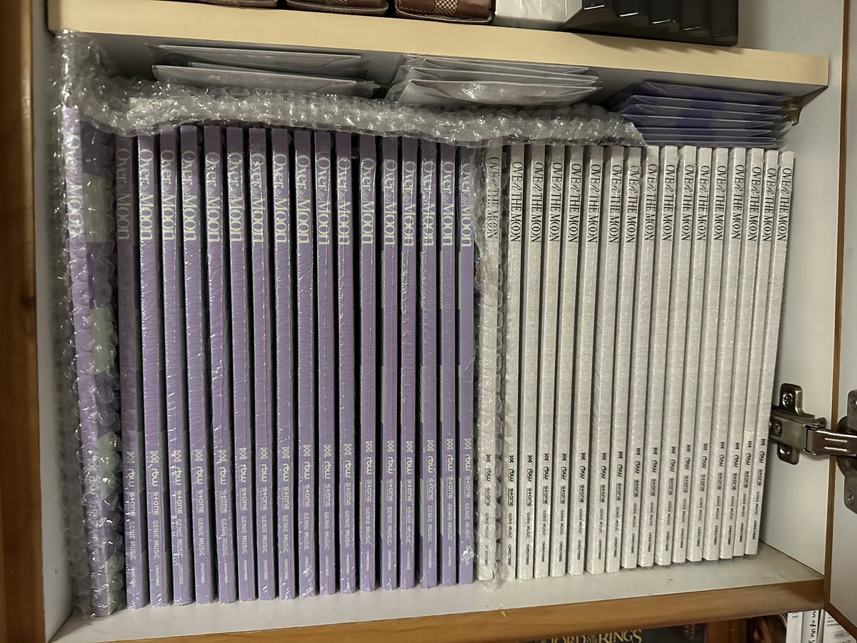 ice_chaeyeon's tweet photo. Over the Moon Era albums. Bubble wrapped (3) - autographed. Don’t ask me how it happened, it just happens. But I am already in my “controlled” mode of purchasing. https://t.co/JEIpvyUU22