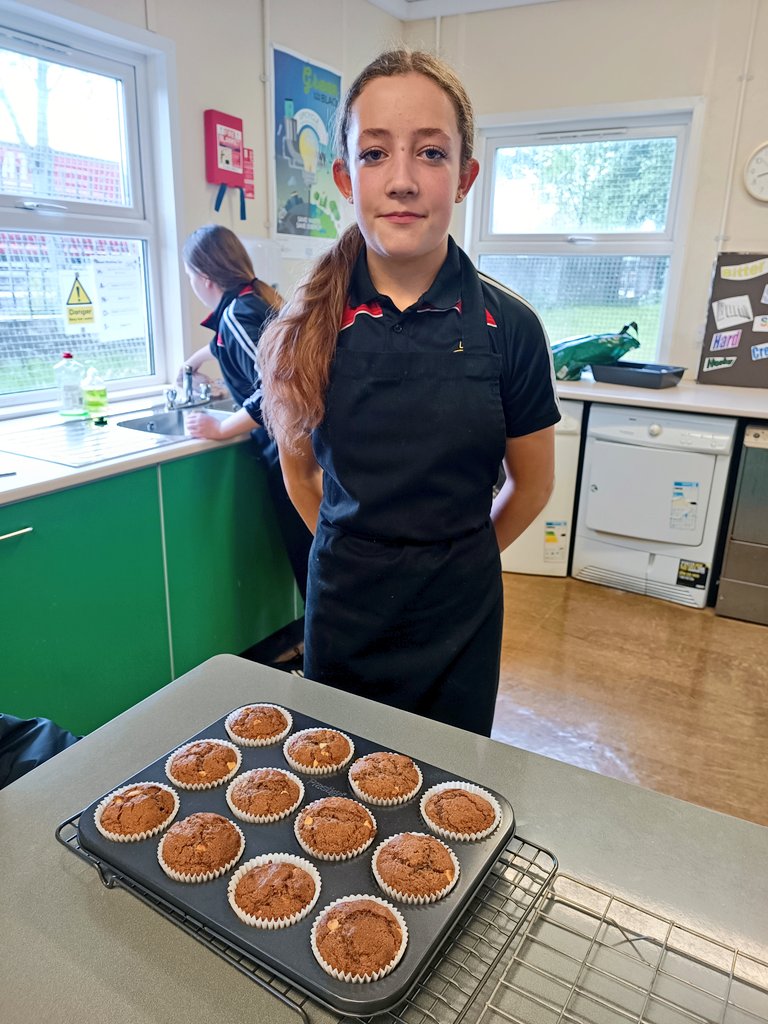 LearningLucanCC's tweet photo. Excellent work from our first year students completing their Practical Cookery Summer Assessment in Home Economics. Well done on all the delicious muffins baked by students! @Lucancc1 @LccAssoc https://t.co/yHWnTGAMDm