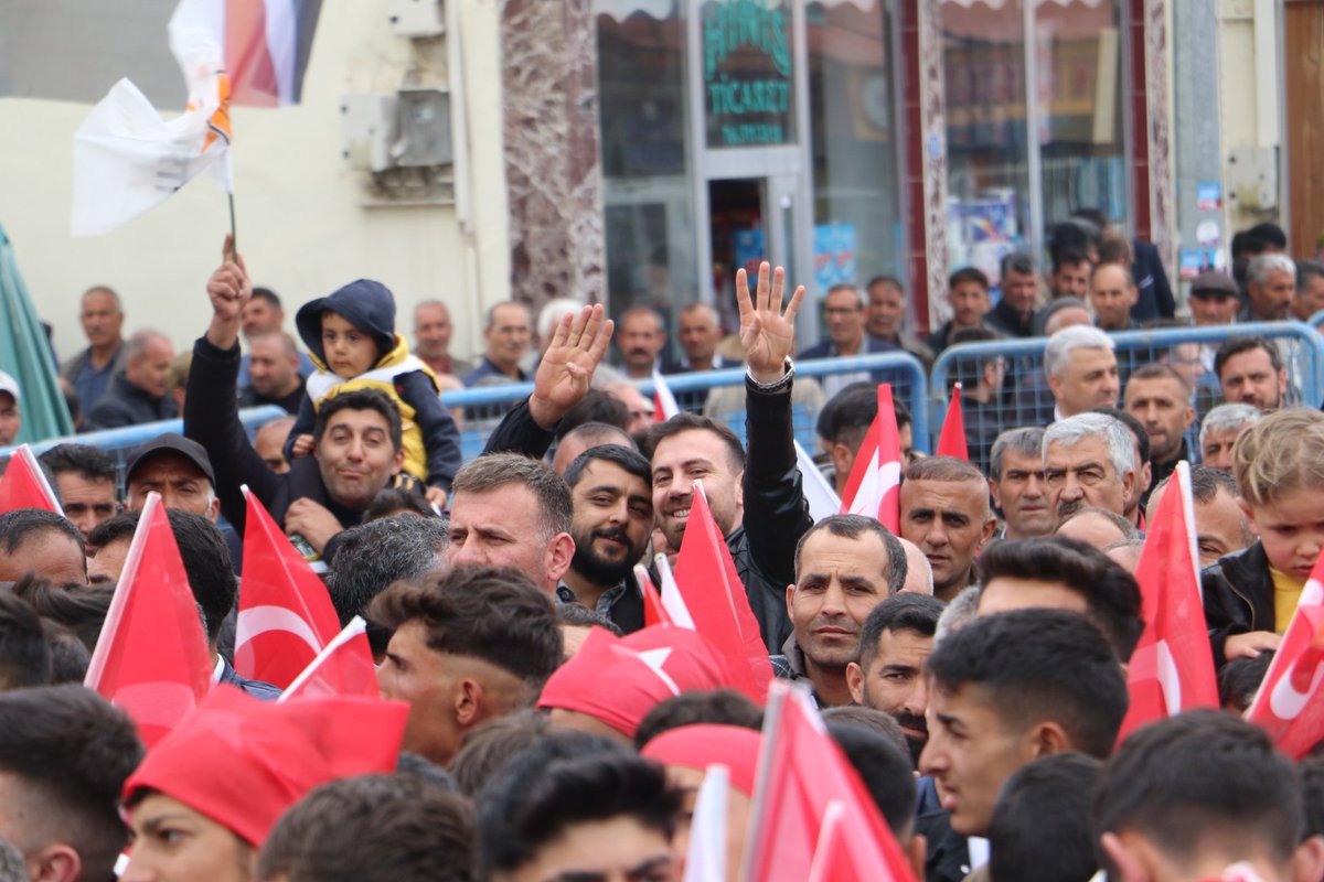 erdoganeren25's tweet photo. Önceki Dönem İçişleri Bakanı Erzurum Milletvekilimiz Selami ALTINOK, MKYK Üyesi ve Erzurum Milletvekili Adayımız Abdurrahim Fırat, Erzurum Büyükşehir Belediye Başkanımız Mehmet SEKMEN ve Milletvekili Adayımız Muhammed Gökberk KOCAALİLER'de https://t.co/Hax7c0gTuD