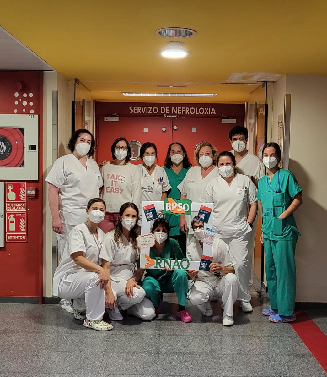 NefroChuac's tweet photo. Orgullos@s de poder chamarnos equipo. Nefro CHUAC sen vós? Impensable!
Parabéns 🥰😍🥳#DiaInternacionaldelaEnfermeria #NursesDay
@CloSaleta https://t.co/1H3HRSvoqU