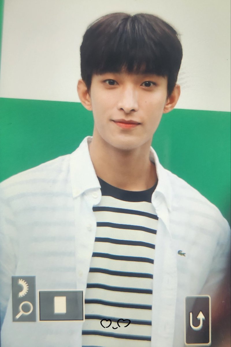 dkzones's tweet photo. he looks so cute with this hairstyle♥️ https://t.co/NIo5582uoh