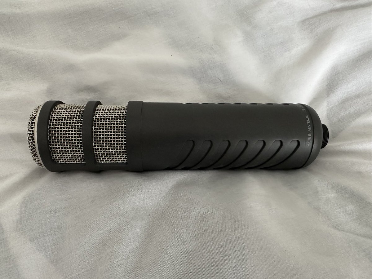 Paulygonn's tweet photo. I’ve recently upgraded my mic setup so I’m selling my Rode Procaster mic. The mic alone retails for £155 but I’m selling the mic, shock mount &amp; windscreen for £90 plus p&amp;p. The mic &amp; mount are as new, the windscreen is a little scuffed at the top. If you’re interested message me! https://t.co/LC5qDsIIDQ