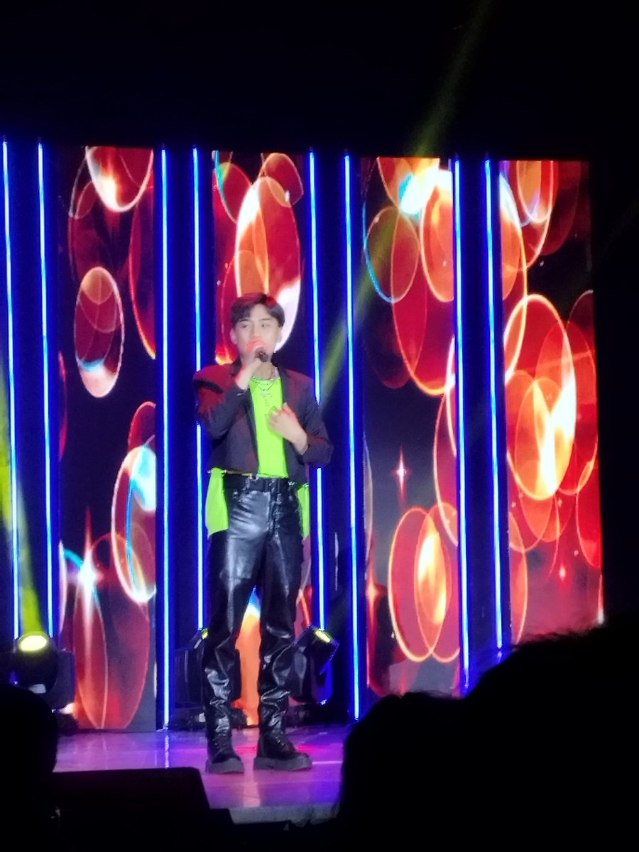 LexHyuno's tweet photo. Bryan Chong

BGYO EXTRAORDINARY DAY

#BGYO_BeUsAlbumShowcase 
#BGYO @bgyo_ph https://t.co/4YgGj8voJT