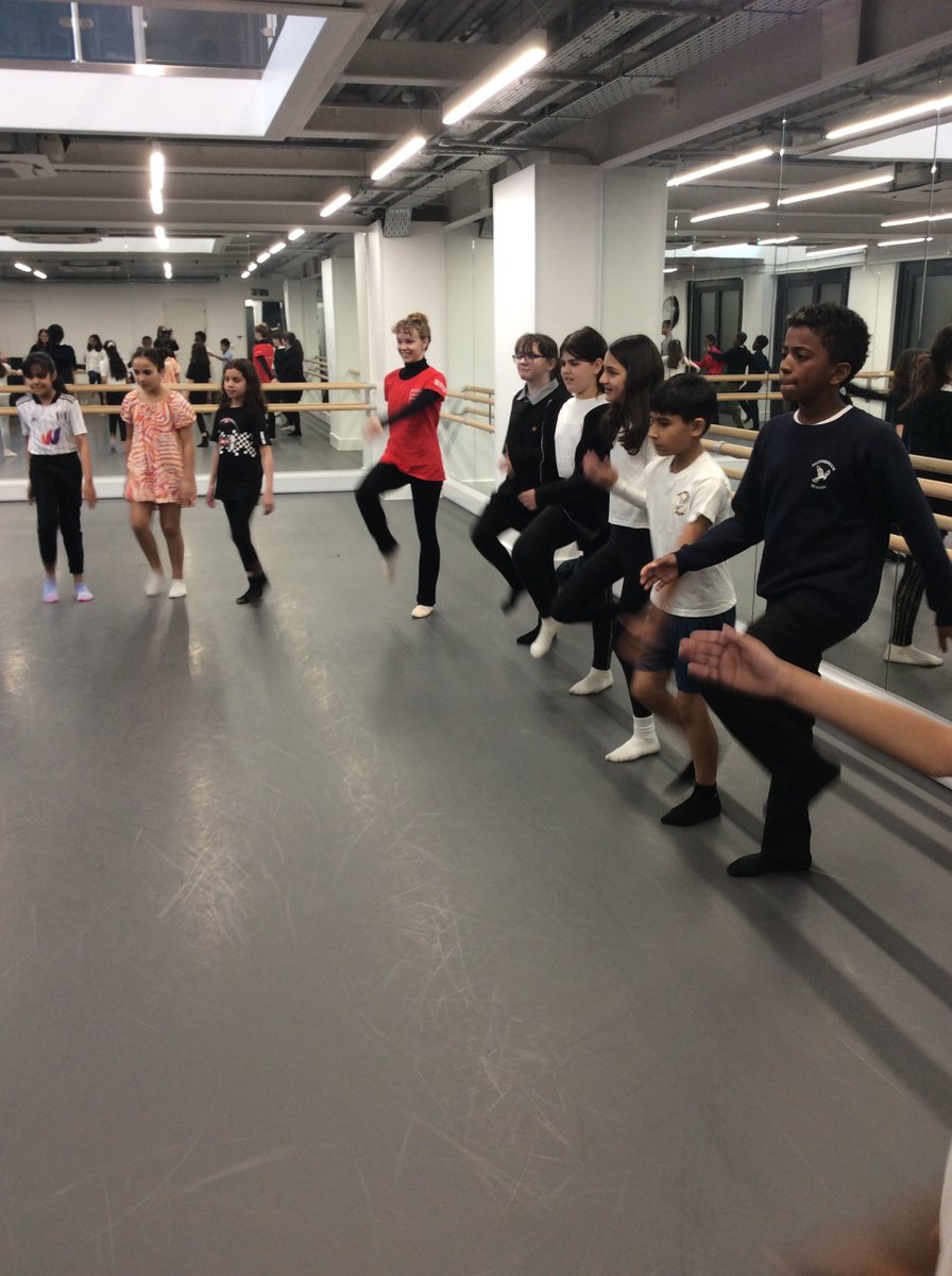 Falconbrook Primary School (@falconbrooksw11) on Twitter photo Year 5 had an excellent visit to <a href="/LCBLondon/">LondonChildrenBallet</a> on Friday, learning how to do some ballet movements and trying on outfits in preparation to watch Snow White next week - we can't wait! Year 5 had an excellent visit to <a href="/LCBLondon/">LondonChildrenBallet</a> on Friday, learning how to do some ballet movements and trying on outfits in preparation to watch Snow White next week - we can't wait!