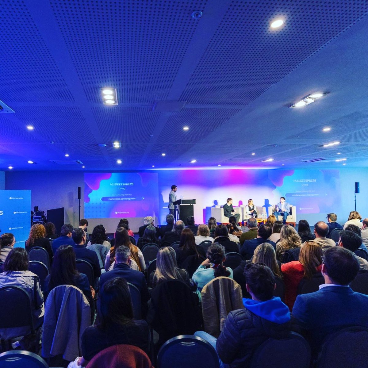 Agustina Perez Comenale tweet media