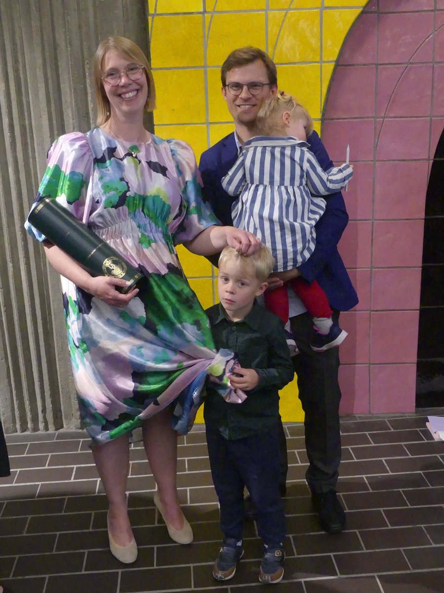 Margit Bach (@bach_margit) on Twitter photo Last Tuesday I defended my PhD thesis and what a day! Thank you to my supervisors <a href="/DominiciNad/">Nadia Dominici</a> and Andreas for the supervision, the committee for the interesting discussions, and @CoenZandvoort and Saba for being on stage with me!
Great to celebrate with my family and friends. Last Tuesday I defended my PhD thesis and what a day! Thank you to my supervisors <a href="/DominiciNad/">Nadia Dominici</a> and Andreas for the supervision, the committee for the interesting discussions, and @CoenZandvoort and Saba for being on stage with me!
Great to celebrate with my family and friends.