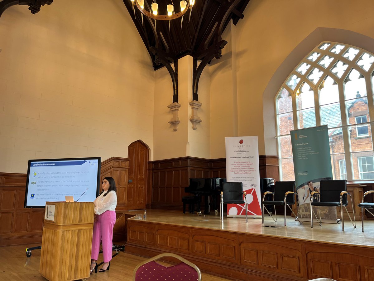 WishStudy's tweet photo. @AngelaCarlin7 from @UlsterUniSport
presenting on the @EumoveProject including highlighting the free strategies and resources to promote #healthy and #active lifestyles, available at https://t.co/8X01c0JtHc https://t.co/DzlGC2Zh9x