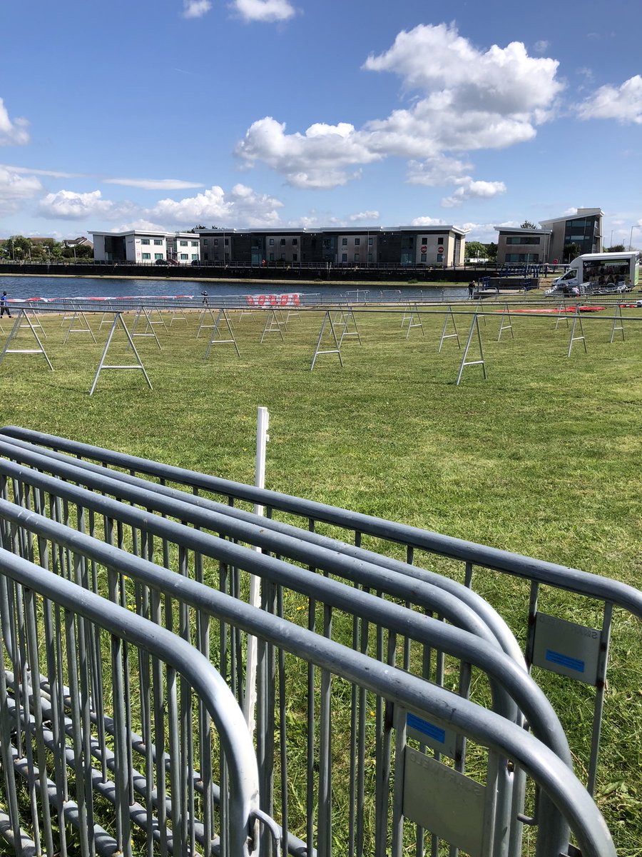 Starting to take shape for the weekend - gosod lan am y penwytnis yn dod yn ei flaen <a href="/sportcarms/">Chwaraeon a Hamdden Actif | Actif Sport & Leisure</a> @<a href="/TriathlonCymru/">Triathlon Cymru</a>