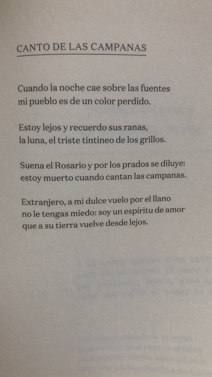Disfrutando mucho de los primeros poemas de Pasolini recogidos en esta preciosa edición trilingüe, una belleza total gracias al trabajo preciso y cuidado de <a href="/Mario_Colleoni/">ℳ.</a> 🕶️✨

#PoesíasEnCasarsa #Pasolini