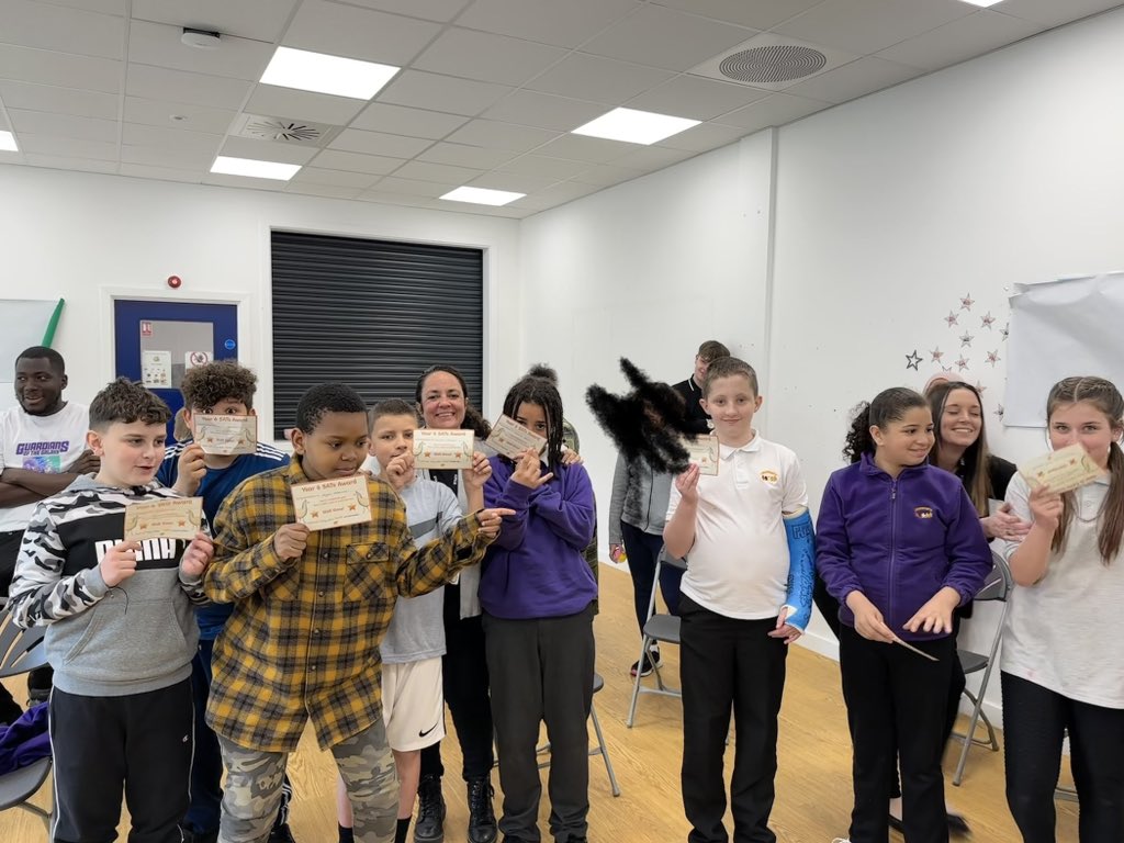 lindsworthsch's tweet photo. These LEGENDS Just completed their SATs and we’re SOOOOOO PROUD!!!! they’re now off to Air Nation for a party to celebrate #lindsworth #airnation
#ks2sats https://t.co/UzXnF189oc