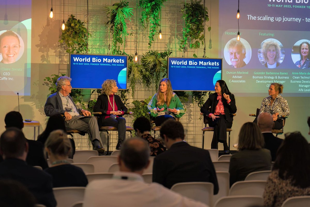 CENER_Energia's tweet photo. 🗣️Goizeder Barberena, from the #Biomass Department, during her participation in  the #WorldBioMarkets 2023 this week, at #TheHague
#WBM23 #WorldBioMarkets2023 #bioeconomy #biobased #biotech #circulareconomy #sustainability https://t.co/ZqI46JOjXn