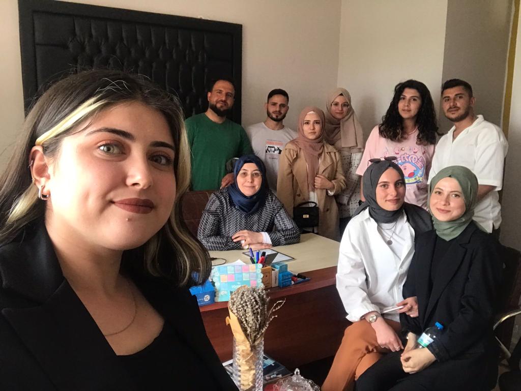 asusbf's tweet image. Fakültemiz öğrencileri hibrit eğitimde hocaları ile buluştu. @aksarayedutr @ProfYusufSahin