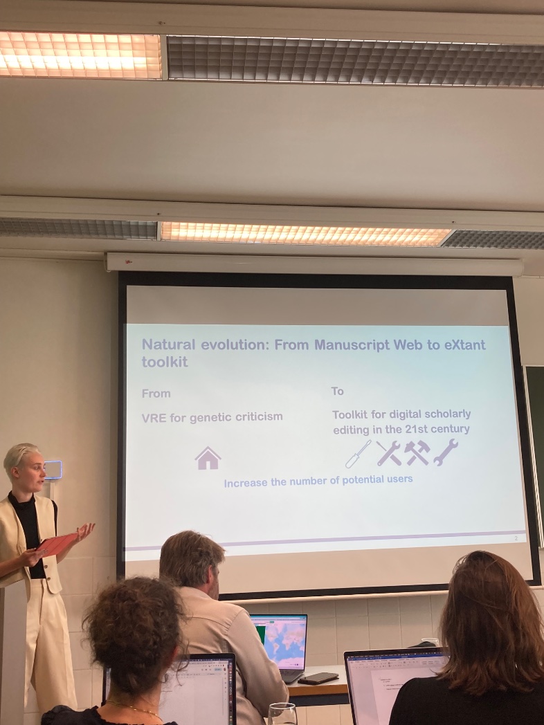 Today all our collaborators are gathering in Brussels for a CLARIAH-VL day full of presentations and demos. Lamyk Bekius (@platform_dh) starts the afternoon with an exploration of 'eXtant (previously called Manuscript Web): a toolkit for digital scholarly editing and beyond'