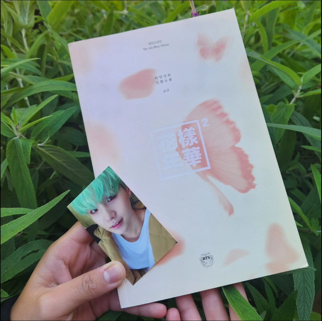ARMYforMbokodo's tweet photo. In the previous album, BTS sang about how youth are threatened by uncertainty. In this album, The Most Beautiful Moment In Life Pt2, the theme shifts to the energy of youth barreling forward, embracing even the uncertainty &amp; insecurity of life.

#BTS #ARMY #BTSARMY #ARMYHelpARMY https://t.co/oGaOW8Wzvz