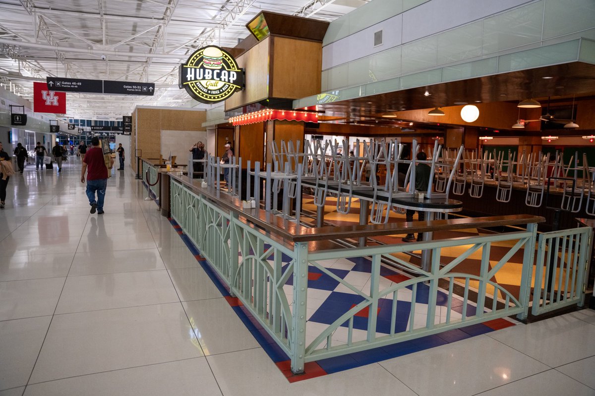 Hobby Airport tweet media