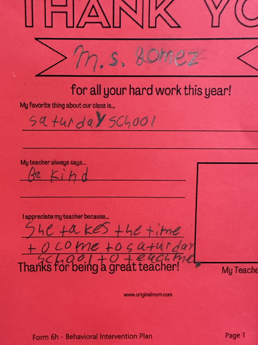 SBIMiddle's tweet photo. ⁦@SBIMiddle⁩ students says thank you to our amazing staff ⁦@CSD9Bronx⁩ ⁦@IntlsNetwork⁩ https://t.co/NCLQBHIF8x