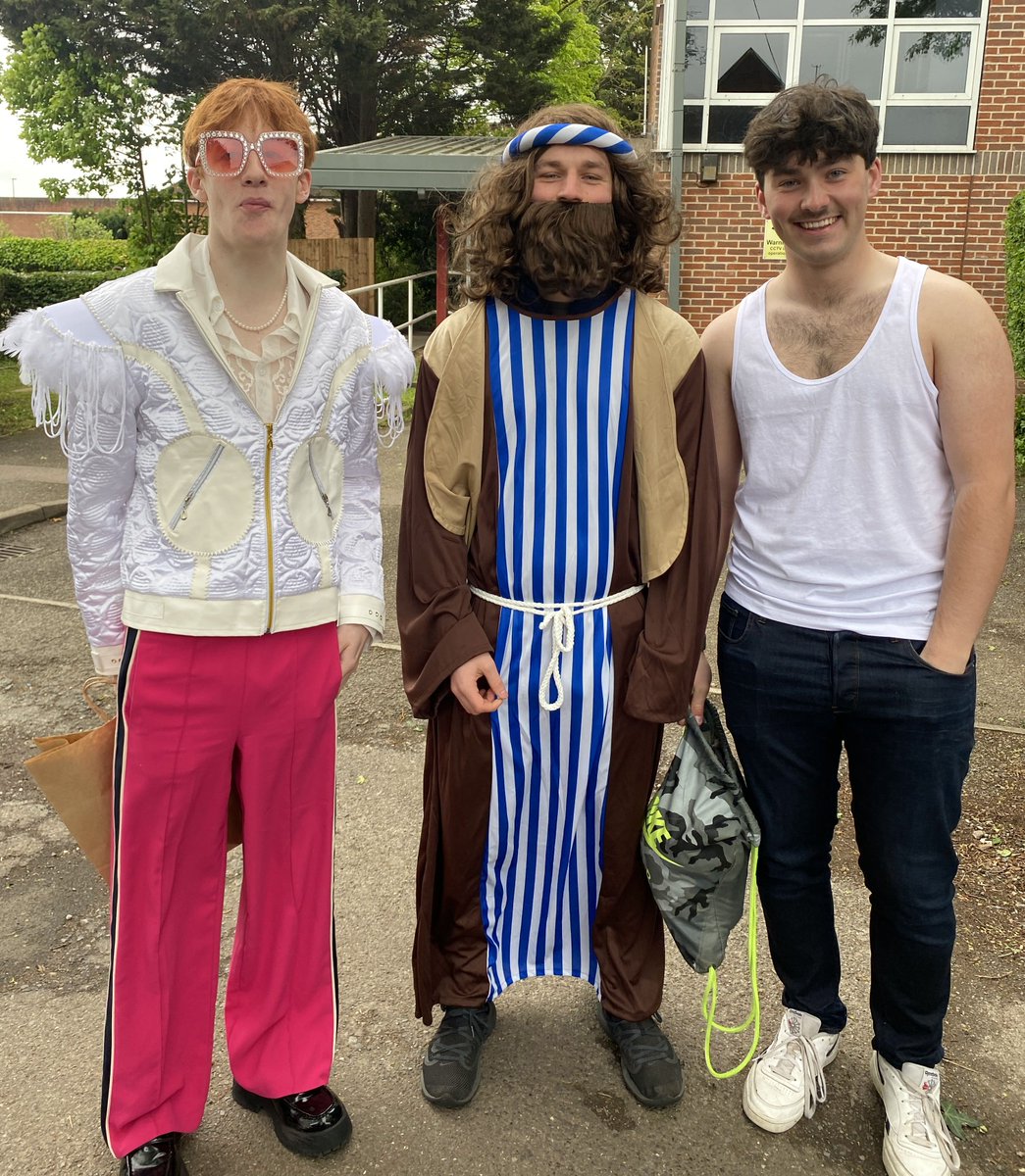 Hitchin Boys' School on Twitter "Today we said farewell to Y13 with