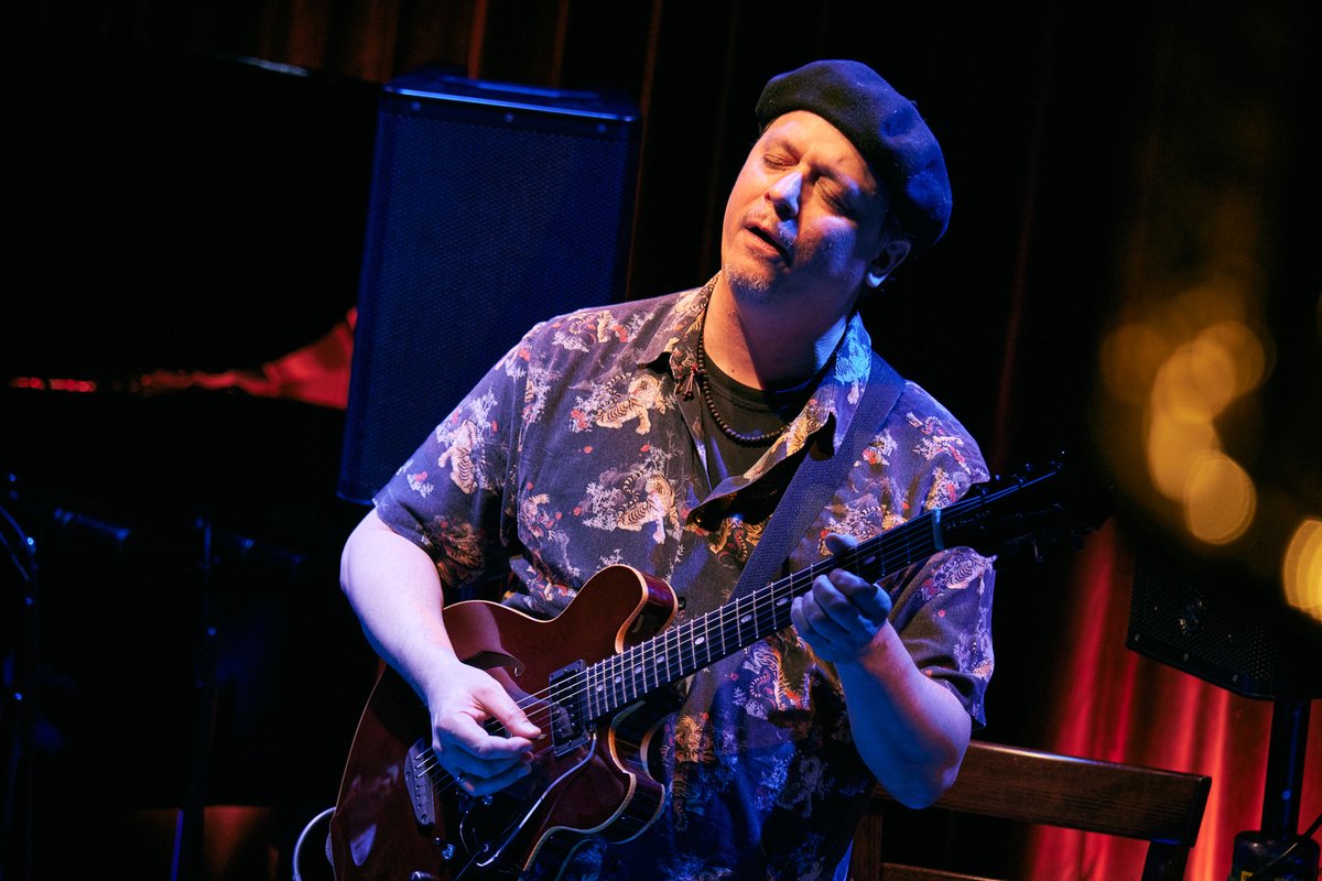 MocloudMusicGp's tweet photo. #KurtRosenwinkel &amp; #JPBrodbeck Chopin Project
May 2 &amp; 3, 2023 at #BlueNoteTokyo 
with #JorgeRossy &amp; #LukasTraxel
📷 Takuo Sato #mocloudmusic #heartcorerecords #westvilleguitars https://t.co/yAAf5pXU52