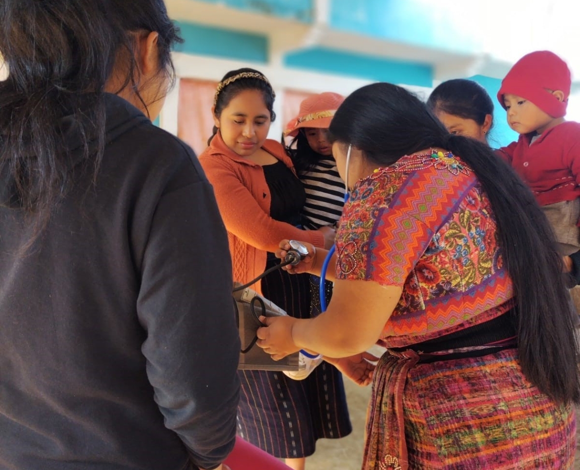 PromSocial_ongd's tweet photo. En #Guatemala🇬🇹, trabajamos con #Fundap y el apoyo económico de @MADRID, para mejorar la seguridad alimentaria y nutrición de la población de etnia k’iché de 4 comunidades del Departamento de Totonicapán, con especial atención a menores y mujeres ➡️ https://t.co/WAAbMJqYTQ https://t.co/O21Mpxqgnj