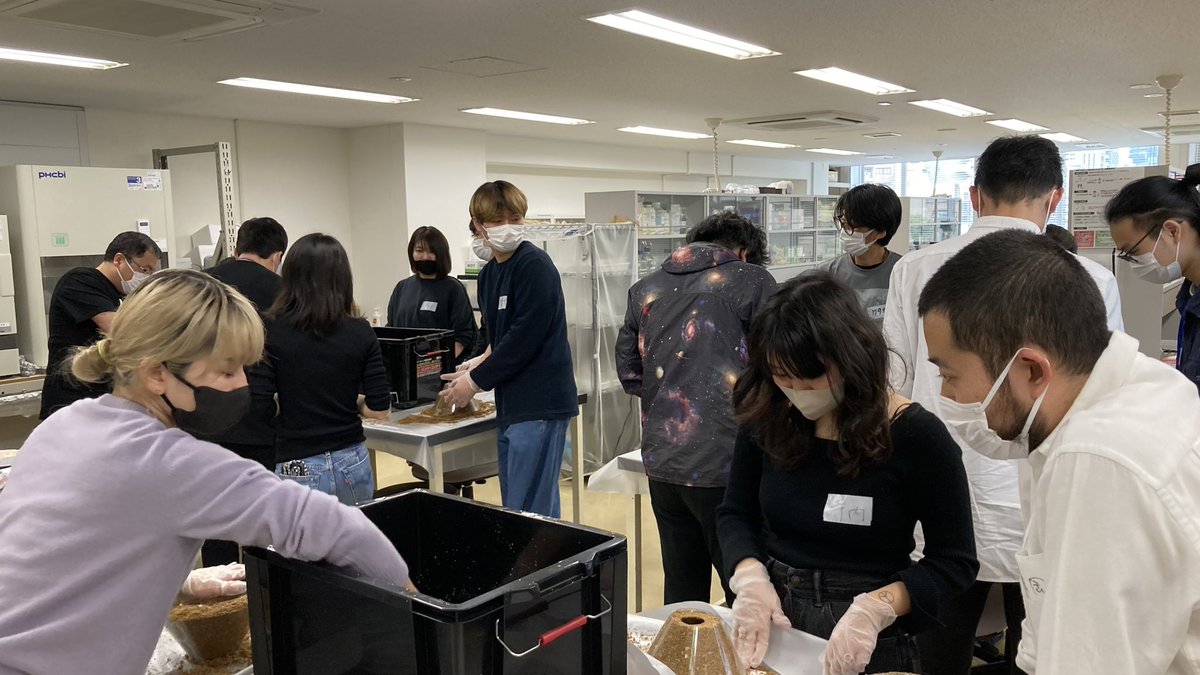 tkmt_000's tweet photo. 前回のワークショップの様子です https://t.co/KZornMT24o