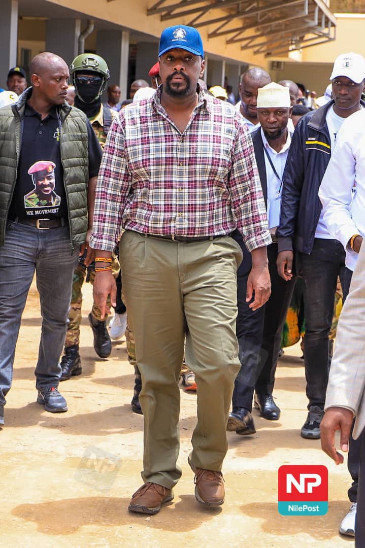 The Littel Guy tweet media