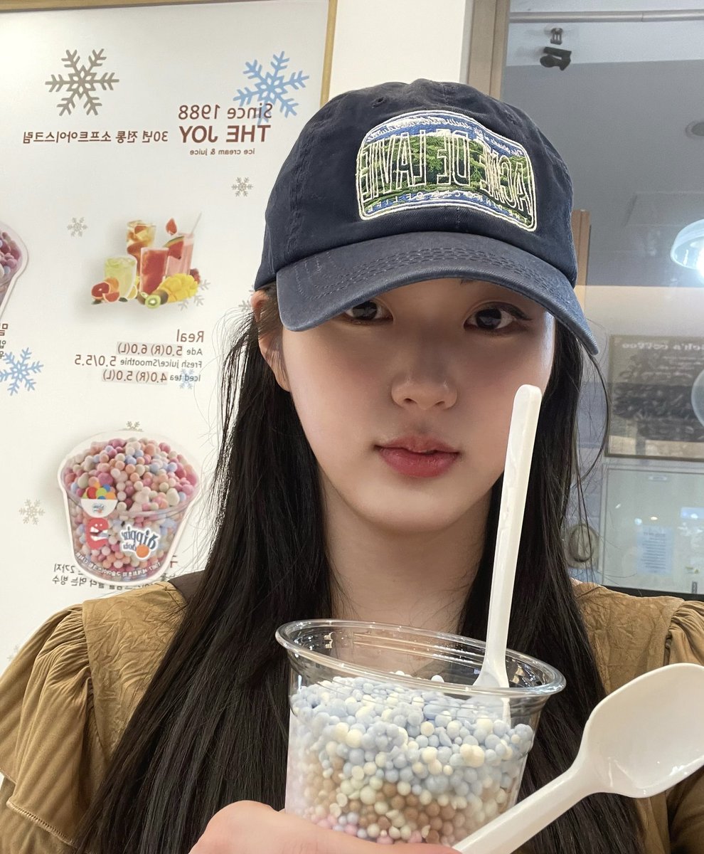 bean_bbl's tweet photo. 230512 🦄💬📸 8:32 PM KST https://t.co/ERJASAVa32