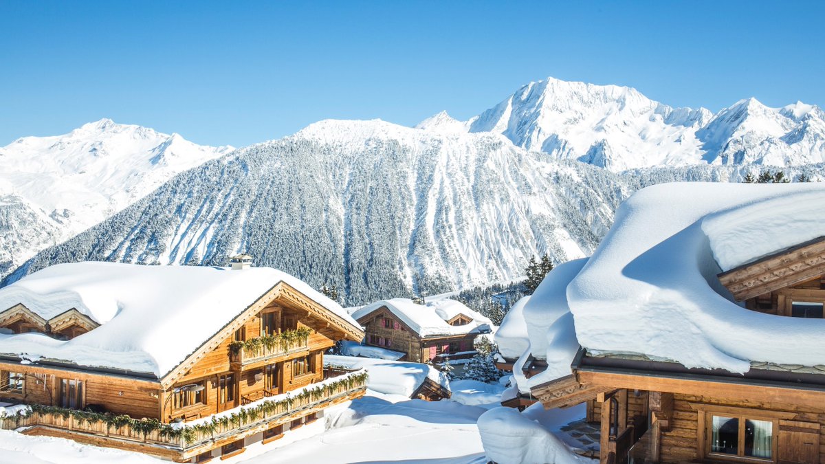 rochtaine's tweet photo. Book you 2023/24 ski holiday https://t.co/ML5oroIkfU https://t.co/F5cW4YkZ5b