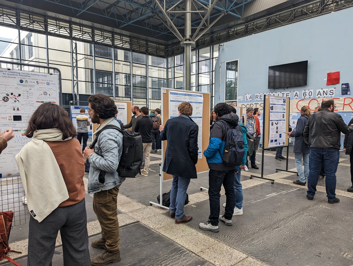 S_Louisia's tweet photo. Journée annuelle du DIM #quantip, domaine de recherche et d'innovation majeur sur les #quantum technologies, labellisé par @iledefrance pour la période 2022-2026. @CNRS_Villejuif @univ_spn @supgalilee https://t.co/vYiuoDIP28