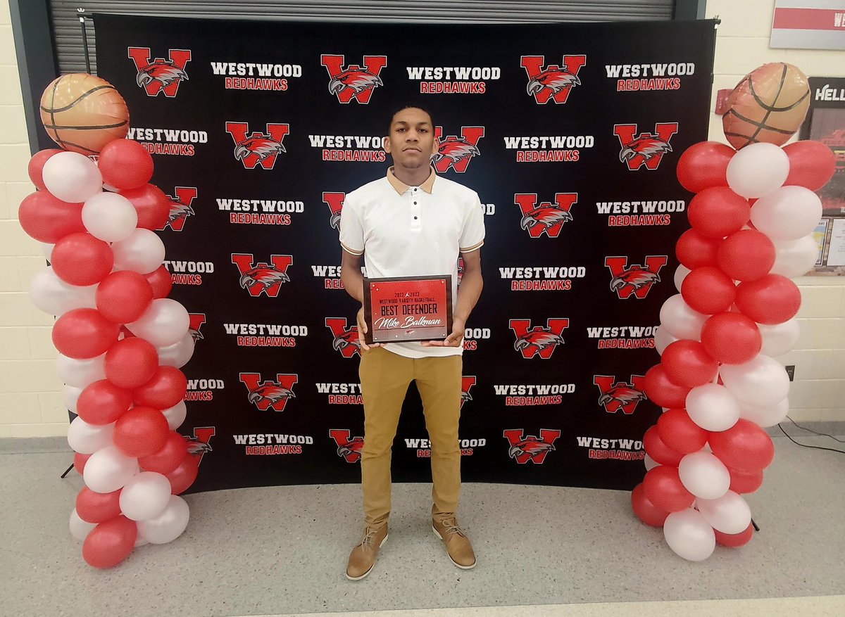 mikebalkman's tweet photo. Thank you @JohnCombs98 and @RedhawkMBB for the Best Defender Recognition.  @Team803A https://t.co/L87Z91Tp70