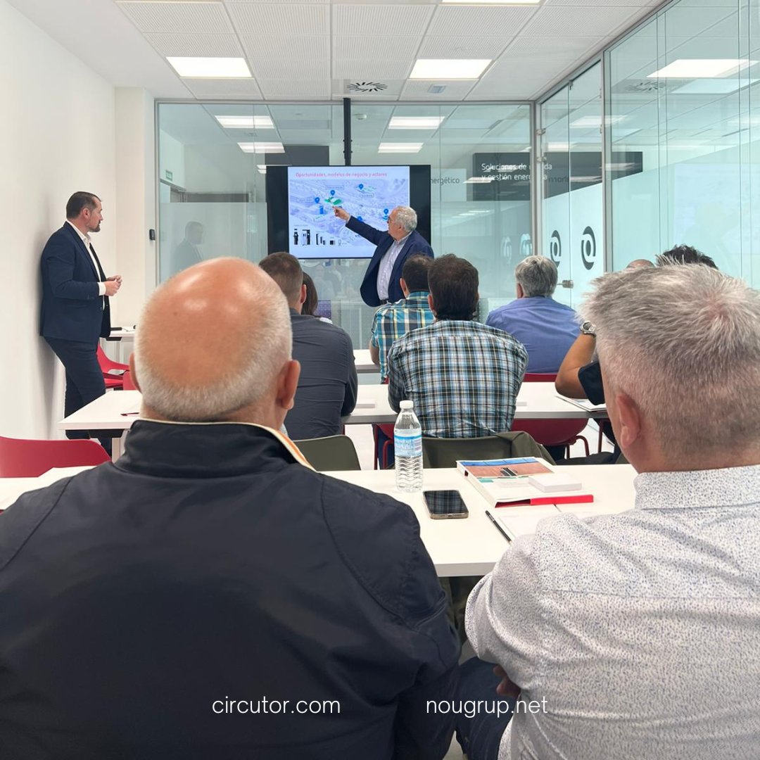 nougrup's tweet photo. ☑️NGBlog: Nuestros asociados del área Centro y Noroeste asistieron a la primera jornada impartida por  @circutor sobre la recarga del vehículo eléctrico. 
👉https://t.co/I24yhEGGT4 https://t.co/yBnAJ5SzIJ