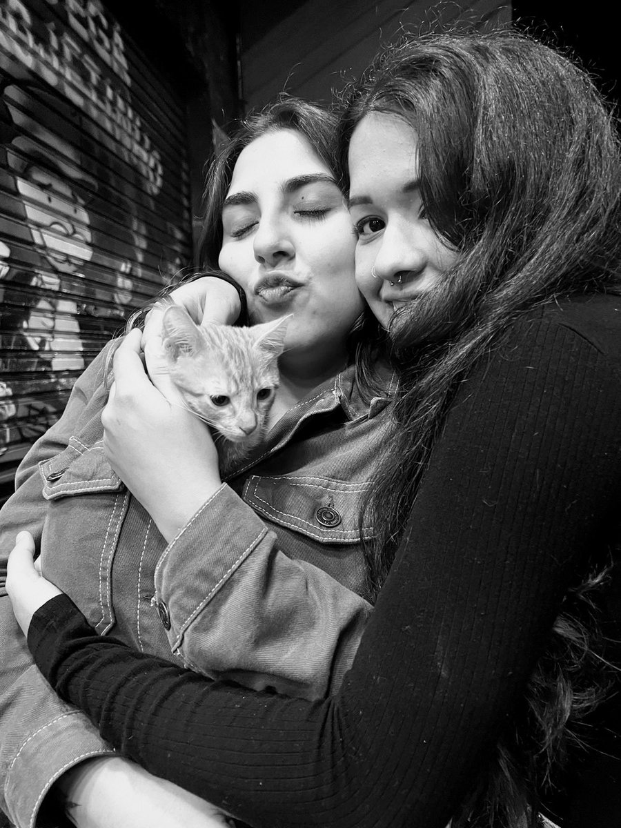 _ocvitoria's tweet photo. Família 💜🥹 https://t.co/zW3bx4zKn5