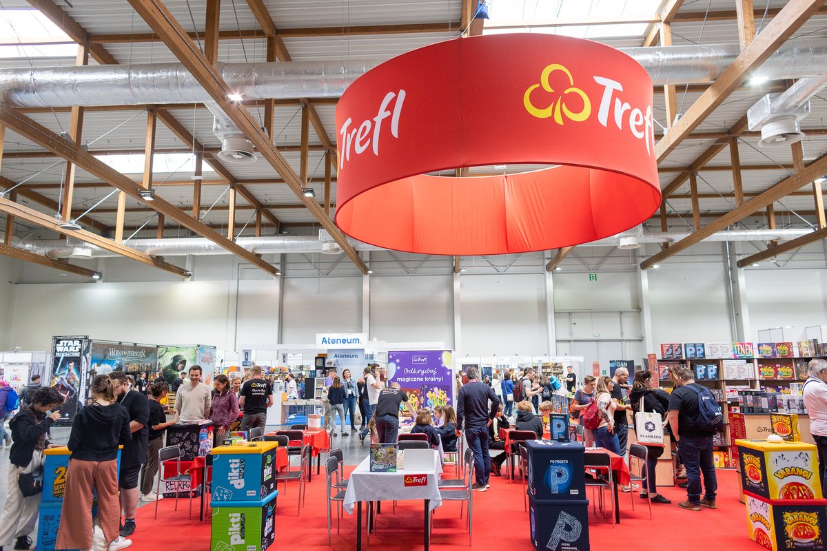 Szach mat! W ten weekend Kraków zamienia się w miasto planszówek za sprawą #BookGame! 𝟭𝟮-𝟭𝟰 𝗺𝗮𝗷𝗮 𝘄 #𝗘𝗫𝗣𝗢𝗞𝗿𝗮𝗸𝗼́𝘄 znajdziecie ofertę 𝟭𝟬𝟭 𝘄𝘆𝘀𝘁𝗮𝘄𝗰𝗼́𝘄 𝘇 𝗴𝗿𝗮𝗺𝗶 𝗽𝗹𝗮𝗻𝘀𝘇𝗼𝘄𝘆𝗺𝗶, 𝗽𝗮𝗿𝗮𝗴𝗿𝗮𝗳𝗼𝘄𝘆𝗺𝗶, RPG, 𝘀𝘇𝗮𝗰𝗵𝗮𝗺𝗶.