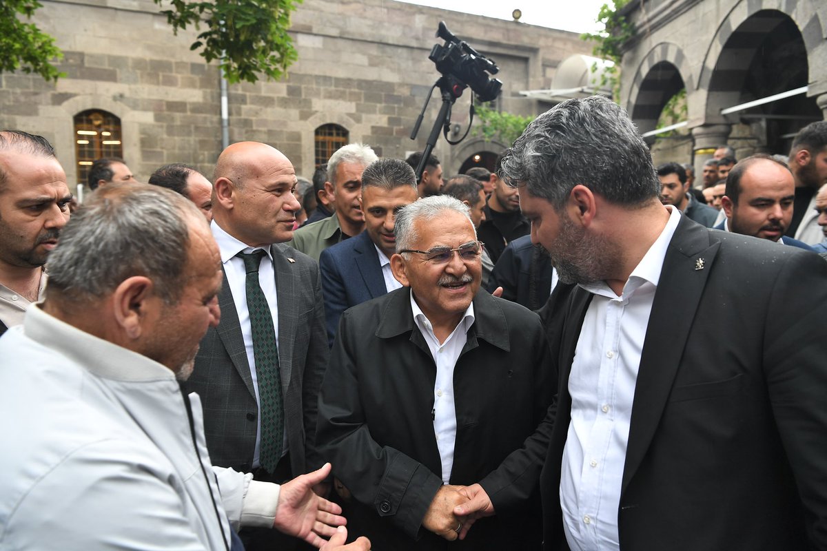 Memduh Büyükkılıç