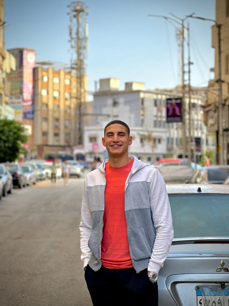 z_ramadan0's tweet photo. 😁 https://t.co/2HF0qSrgMo