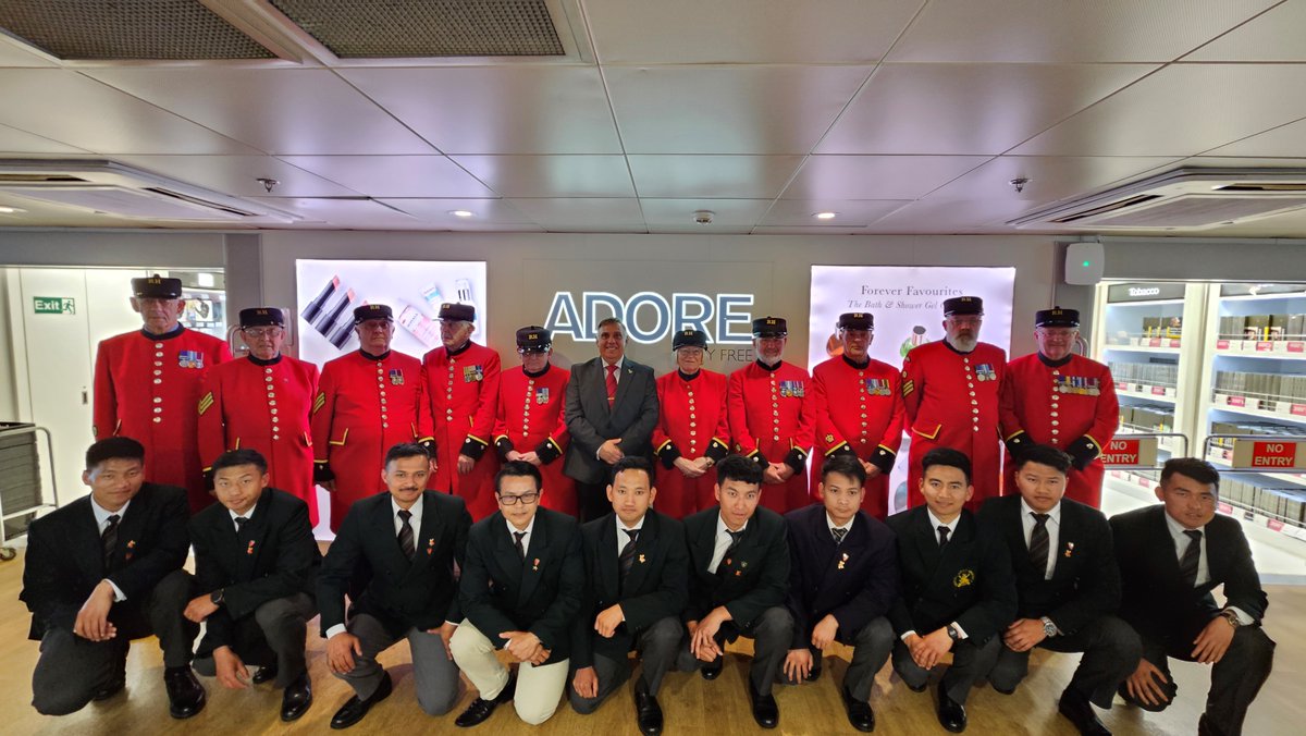 To commemorate Liberation Day Condor carried a contingent of Chelsea Pensioners and Royal Gurkha Rifles soldiers to Poole from Guernsey, where they had spent the weekend. Each May, we provide travel for these servicemen and women as part of our ongoing commitment to the Islands.