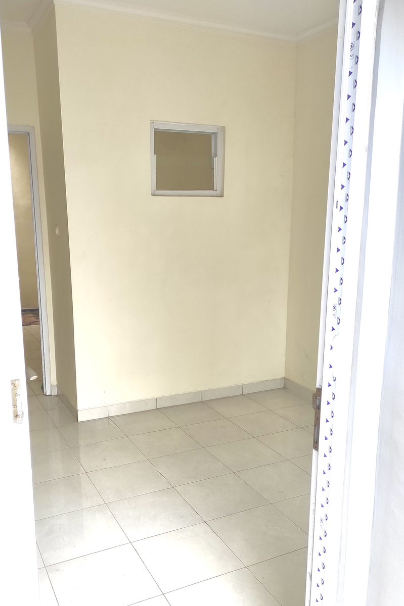 ichiyusri's tweet photo. Ingin mengabarkan bahwa saya bermaksud menjual rumah saya yang berlokasi di Harvest City, Bekasi. Sekiranya ada kawan dari kerabat atau sanak famili teman-teman semua yang ingin membeli rumah di sekitar situ, mungkin bisa bantu infokan biar rumah ini cepat bertemu pemilik baru 🥹 https://t.co/IQQAMKx7wq