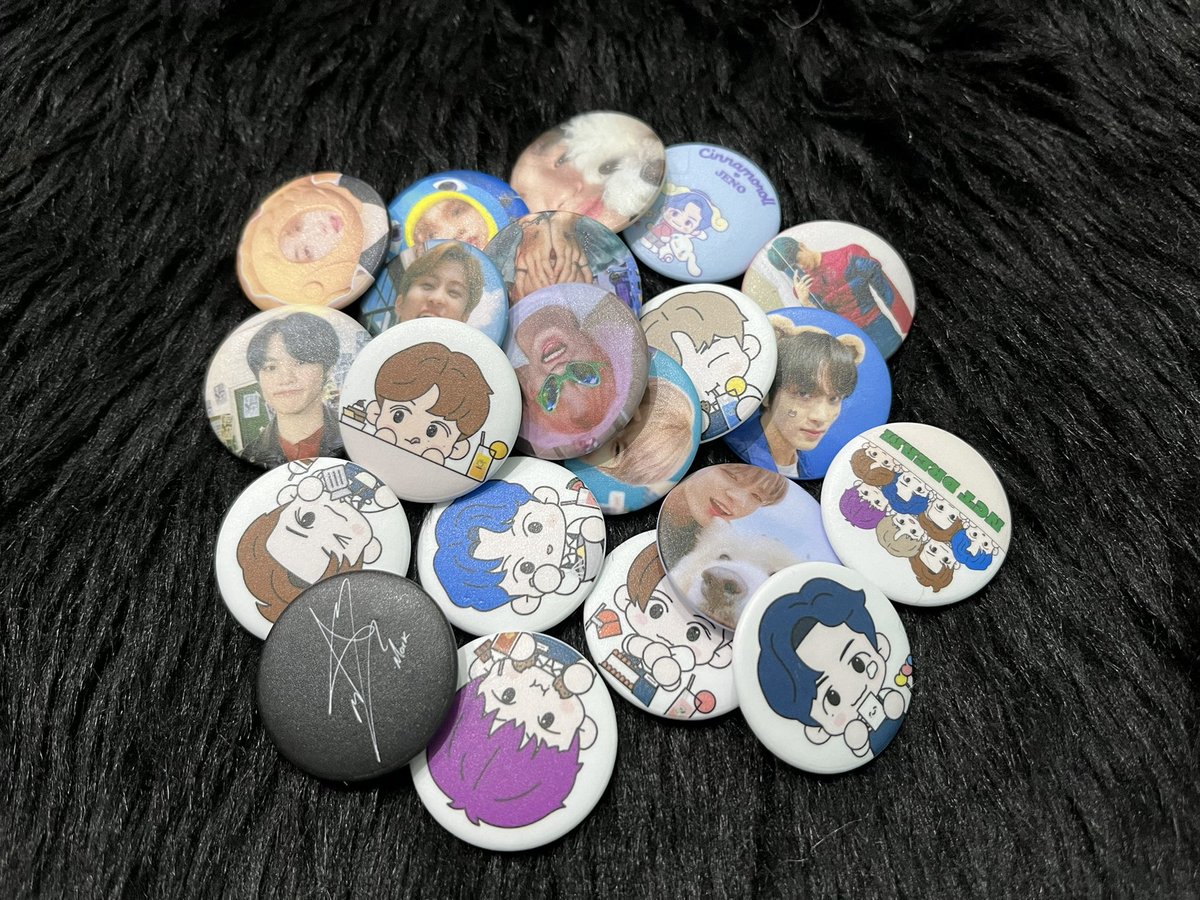 sunflowerpeachi's tweet photo. ‼️NCT GA‼️

💚22 winners💚

20 winners of 1 button pin + wrist bands
2 winners of sticker set + wrist bands

Deadline: May 14, 2022
PH only

[RULES]

🌹Follow @sunflowerpeachi 
🌹LIKE + RT
GOOD LUCK 💚 https://t.co/t4k8FR78tK