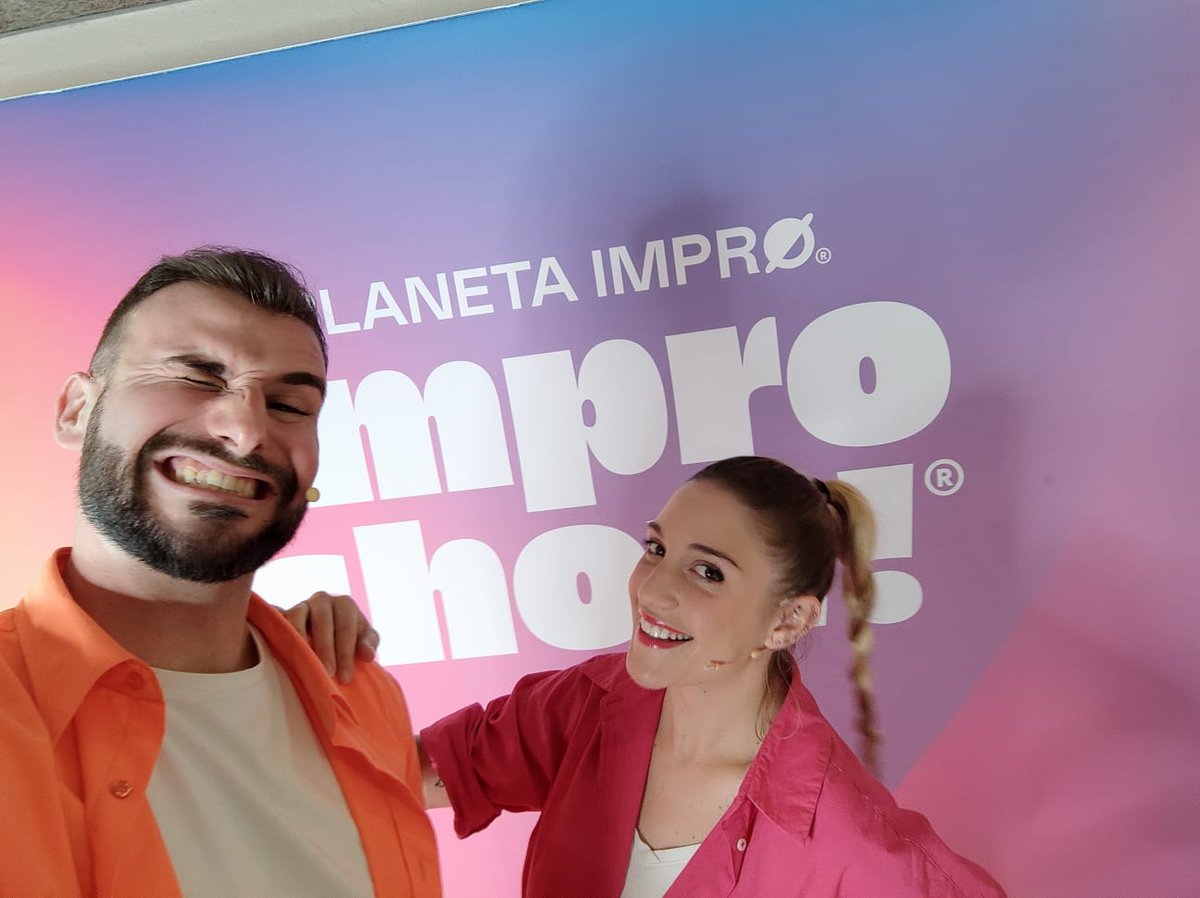 Todo listo para daros mucho amor esta noche 💕

Prepara tus frases más románticas porque Impro Show Lovers empieza en 3, 2, 1... ¡impro!

#plaentaimpro #teatreneu #Barcelona #amor #loveislove