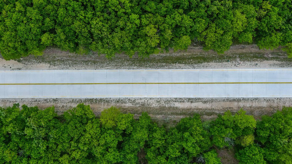 gurkan_alpay's tweet photo. Silivri İlçesi;  Akören Yolu, Danamandıra-Sayalar Yolu, Sayalar-Aydınlar Yolu

İstanbul’umuzu doğasına, tarihine ve kültürel dokusuna uygun, akılcı ve bilimsel bakış açısıyla geleceğe taşımak için çözüm uygulamalarımızdan “Beyaz Yollar“ inşaa ediyoruz. 🫶🏻 https://t.co/Xnc72uqrlr