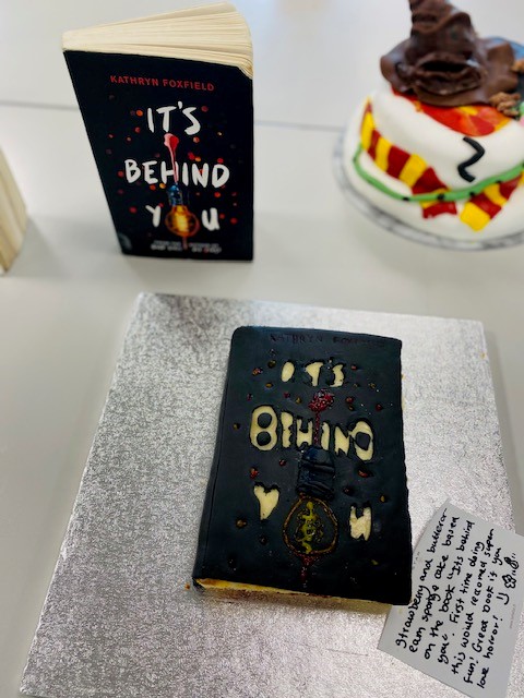 SRALibrary_'s tweet photo. Our Great Bookish Bake Off 2023 winners - spectacular effort from all our talented students. @KathrynFoxfield #thegruffalo @WinniethePooh #JRRTolkien #hobbit #cake @SRA_StAlbans https://t.co/x1Uss2p20u