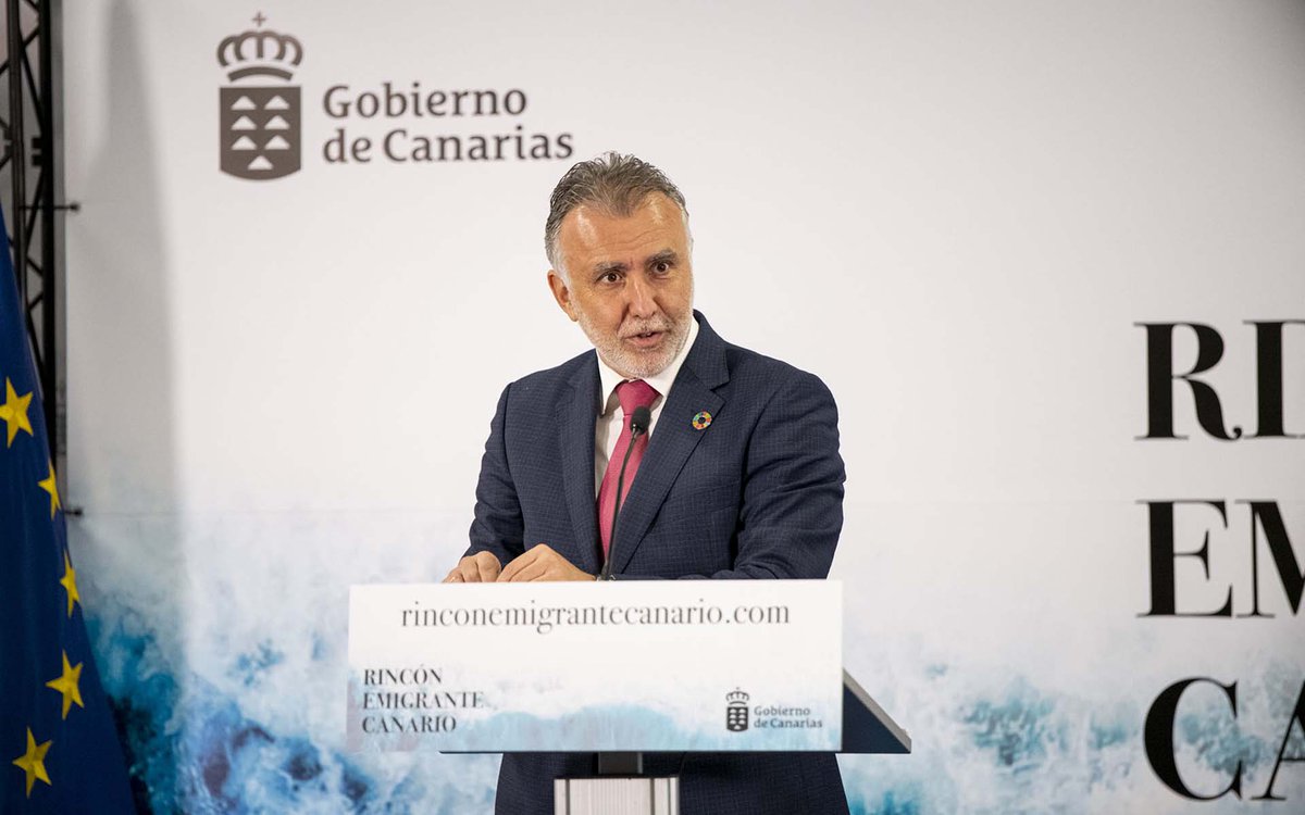 canariaestafada's tweet photo. @SER_LasPalmas @avtorresp Soy una herreña de escasos recursos, de 81 años. Gané un 2do lugar en el concurso Rincón del Emigrante Canario, organizado por @PresiCan @avtorresp. Luego de 1 año, no han pagado los premios y @avtorresp ignora mis tuits. ¿Le preguntaría por qué me hace esto? 🙏 https://t.co/TwJFQ6yYHN