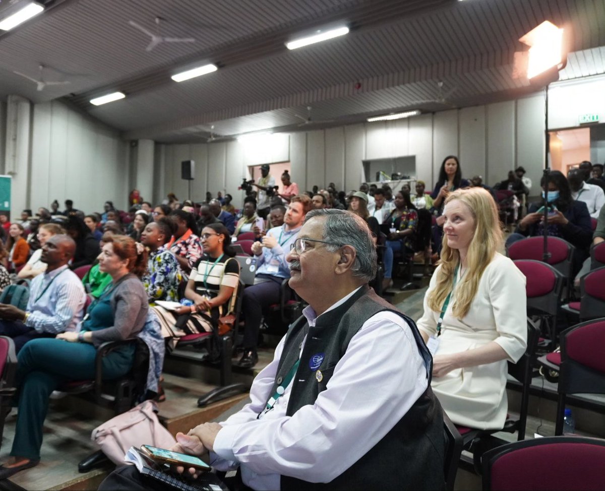 museumsofkenya's tweet photo. The 6th meeting of the IPBES capacity-building forum brought together over 100 participants from around the world to discuss ways of building capacities and promoting youth engagement in the science and policy interface. #scienceandpolicy #Kenya #conservationresearch https://t.co/mdCOwvwAEX