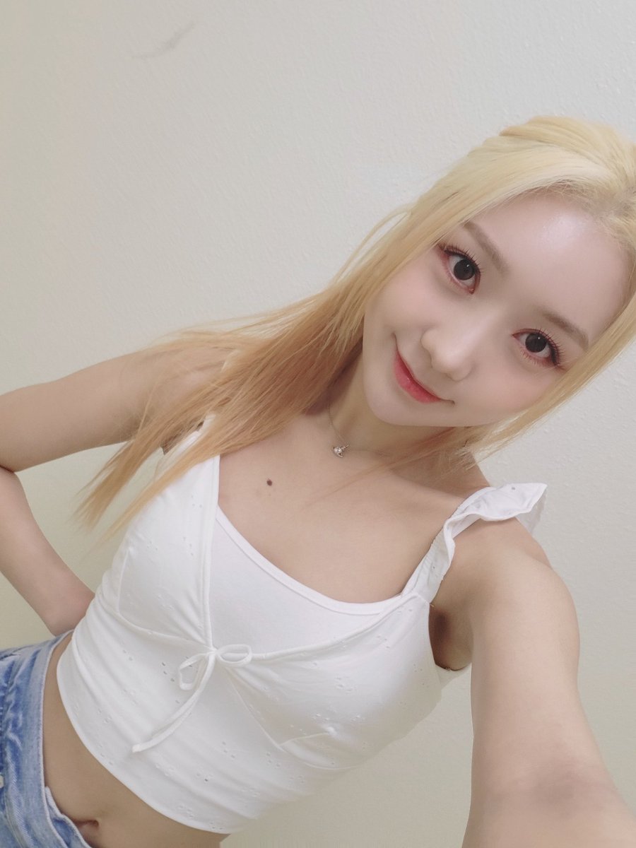 _noong6ooy's tweet photo. LESGOOOO GURLSSSSS !!! SECRET NUMBER IS COMING 🔥😍🤩🥰🥳❤️ DOXA DOXA !!!
LESGOOO KEYS RT & LOVE TWEET DIBAWAH!
#DOXA #SecretNumberNewAlbum
#SECRET_NUMBER #시크릿넘버
@5ecretNumber https://t.co/dwD4hsCWjw