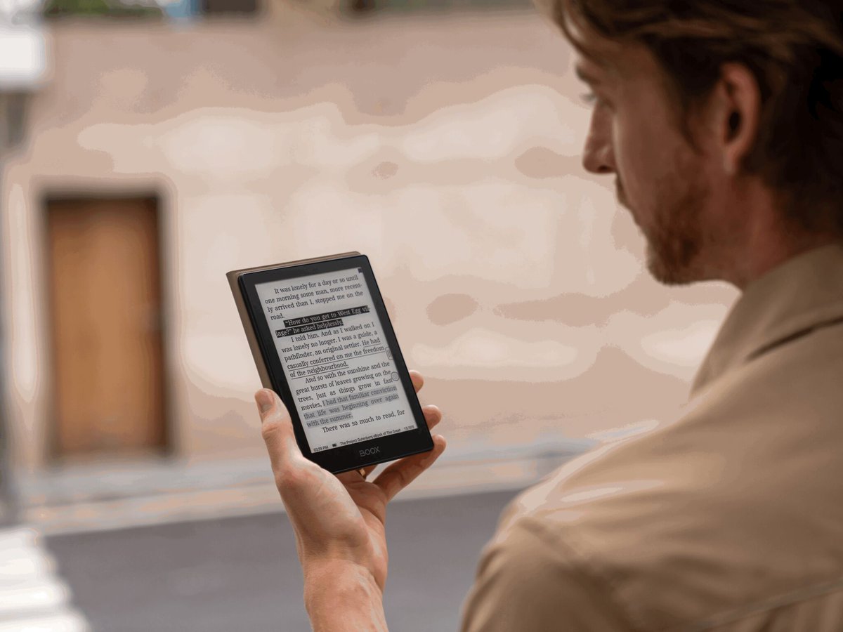 OnyxBoox's tweet photo. We've got 4 brilliant eReaders with Android 11:
6" - #Poke5
7" - #Leaf2
7.8" - #NovaAirC (Color)
7.8" - #NovaAir2 (Black & White)
They are all highly portable and versatile. Carry one eReader around for all reading contents.
Choose yours today at https://t.co/da51KPjgFk https://t.co/SQmPL1m5Db