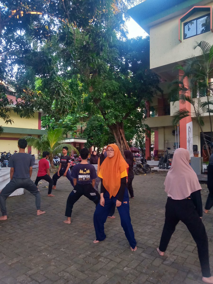 Potret latihan di sore hari ini 🫶🏻