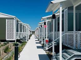homeless_ngo's tweet photo. Feds say no word from state on Pinkenba homeless plan >> https://t.co/Rw8nMXXI2X - More than five months after the #Pinkenba quarantine facility was completed, the state government has finally said discussions were under way to house the homeless. #qldpol #homelessness #brisbane https://t.co/AVaNggLhEt