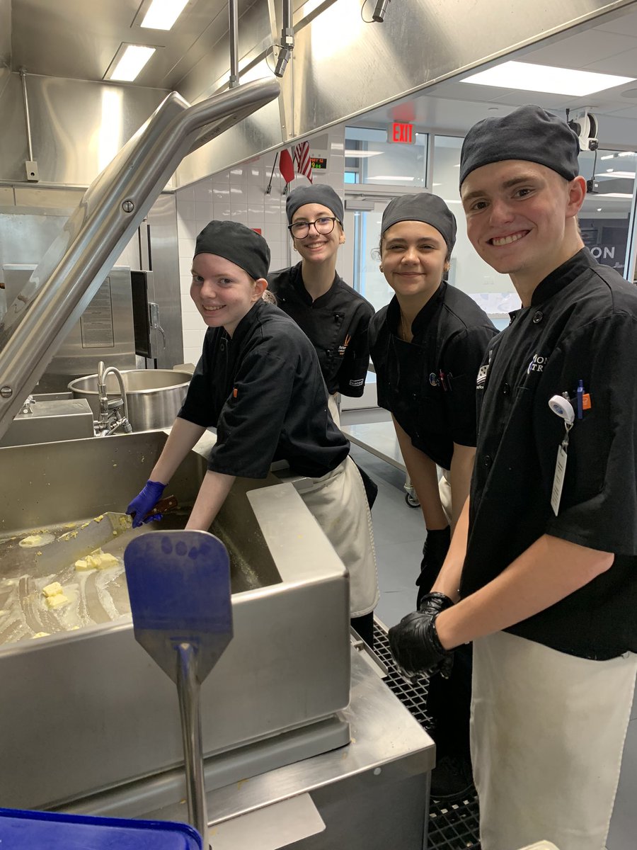 Happy Friday! Come join us for our final payday breakfast of the 2022-2023 school year. Thank you students for always showing up. We are proud of you!!