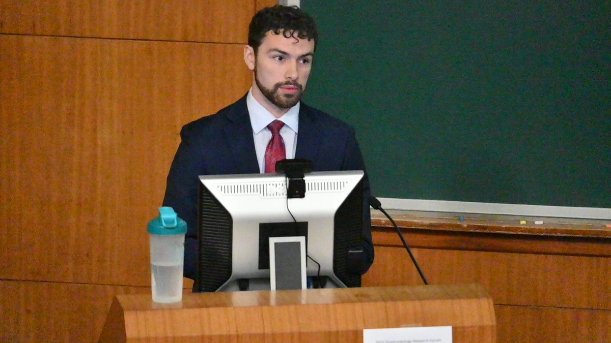 urmed_oto's tweet photo. A little look into some of our residents presenting on Research Day! ๐ฉบ #ENT #URochesterResearch #ENTResidents #otolaryngology #medtwitter #ototwitter @UR_Med https://t.co/rpjwuOzSJE