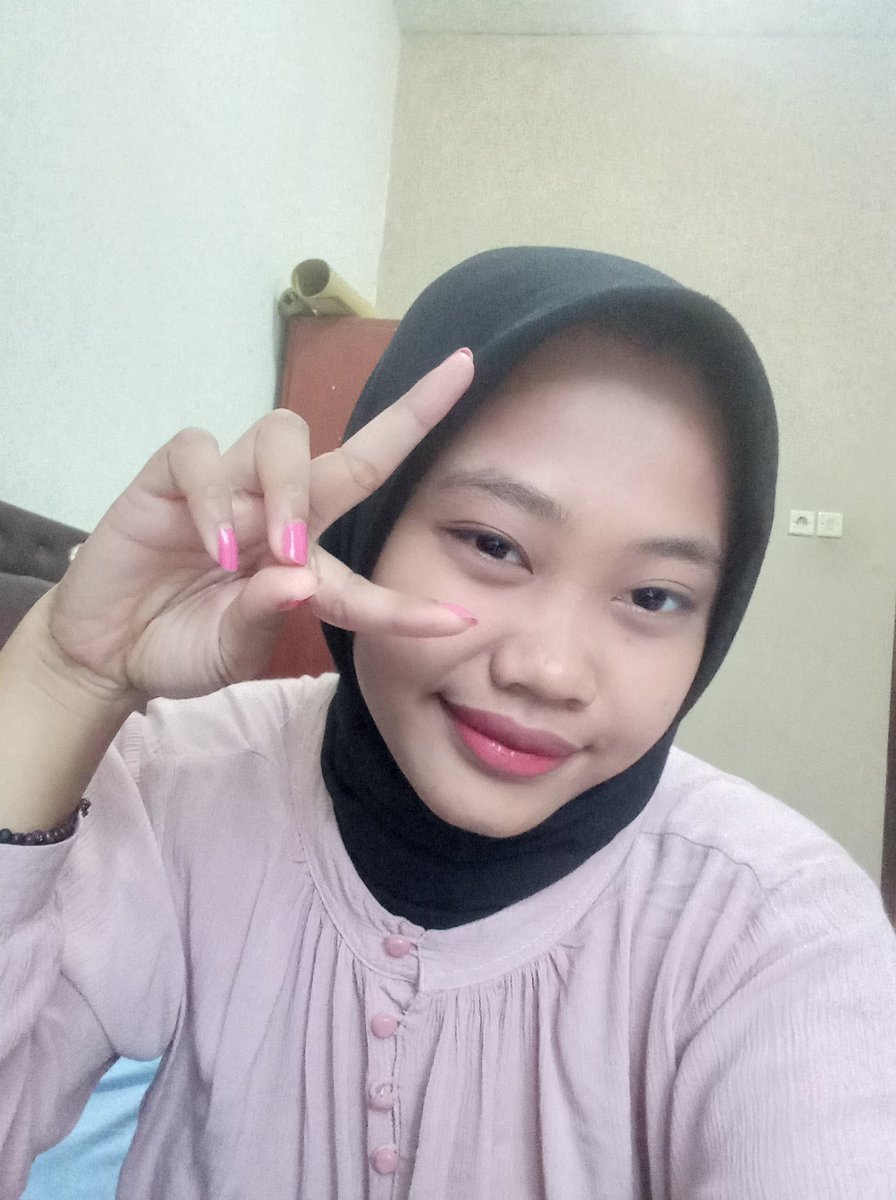 jooayaa's tweet photo. Will always be with you all night, because in the end you're my LIGHT 💛 

#주헌 #JOOHONEY #JOOHEON
#MonbebeSelcaDay 
#MBBSelcaDay #MBBSD 
@OfficialMonstaX https://t.co/JbdH1qCfKl